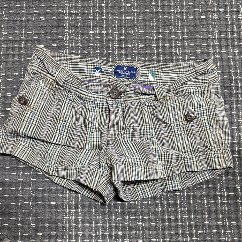 American Eagle Outfitters Black and White Plaid Jean Shorts vintage
